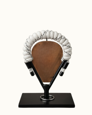 Percha de Salón "Iron-Block" para Pequeñas Rapaces | Estabilidad Profesional y Diseño Ergonómico